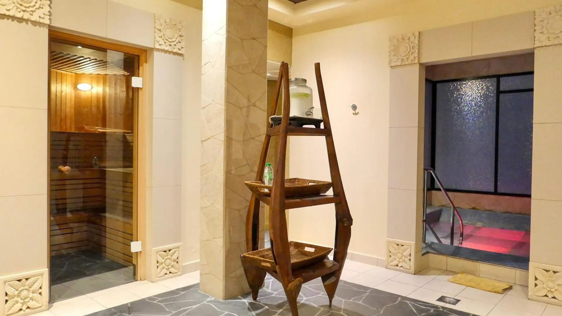 Waterfront 2Br Apartment With Sea Views Dubai