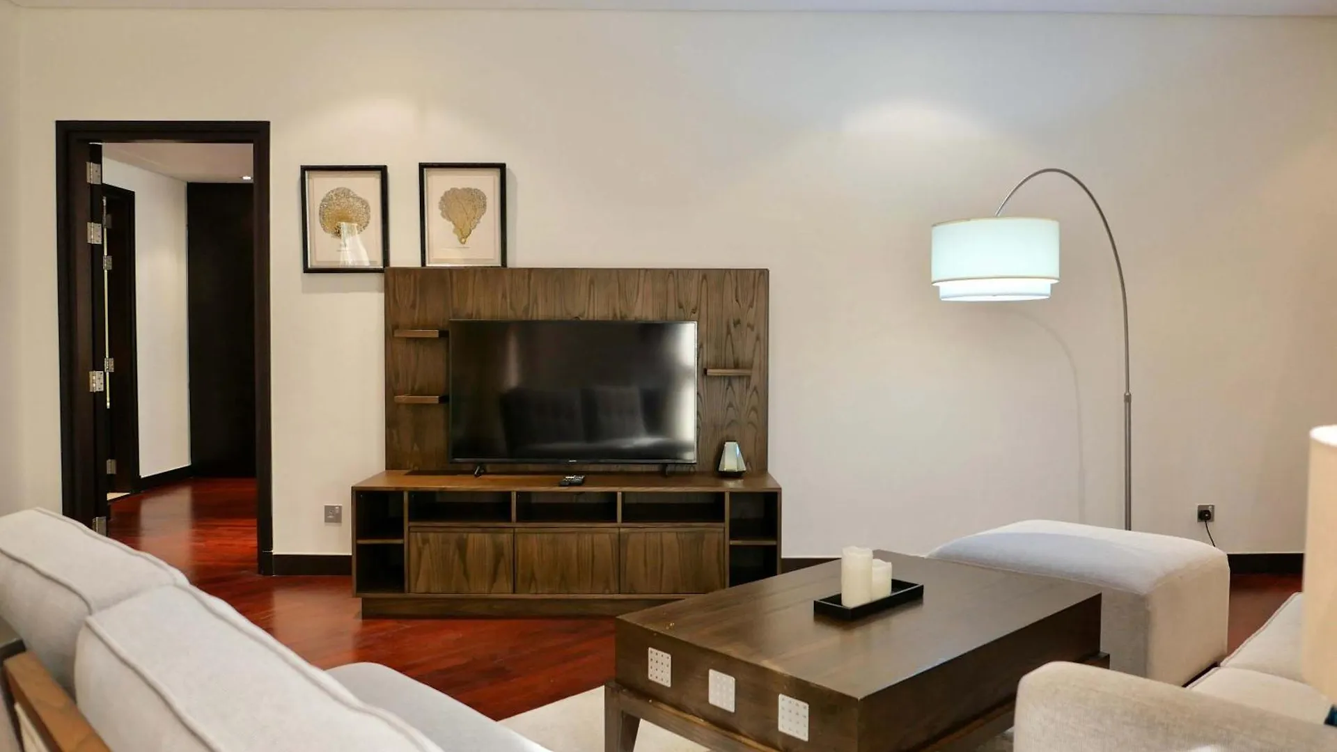 Waterfront 2Br Apartment With Sea Views Dubai Birleşik Arap Emirlikleri